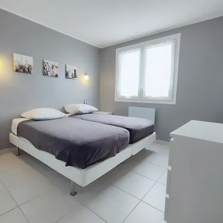 Balaruc-les-bains, 3 Pieces, 4 Personnes - Fr-1-534-4 Apartament *